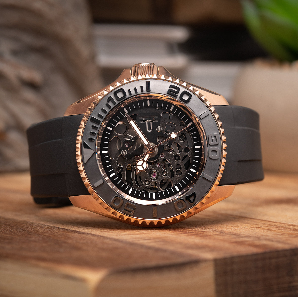 rose gold yachtmaser style watch